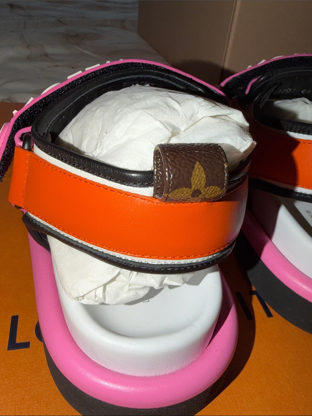 Louis Vuitton Shoes| Louis Vuitton Pool Pillow Comfort Flat Sandals Pink| 40 - Picture 7 of 10